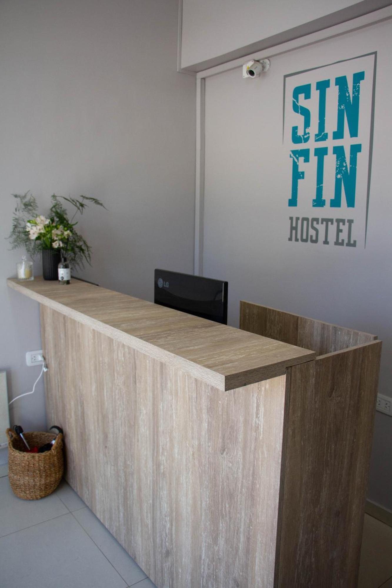 Sin Fin Hostel Мендоса Экстерьер фото